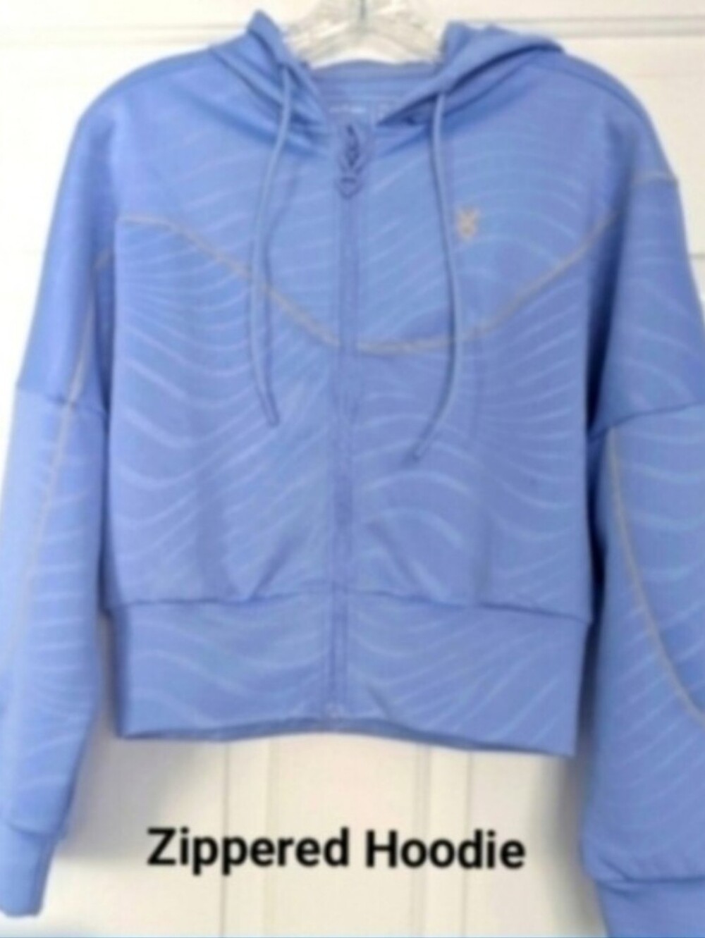 Light Blue Cropped Hoodie Wave Pattern By EUROPEAN BRAND Cardio Bunny Medium